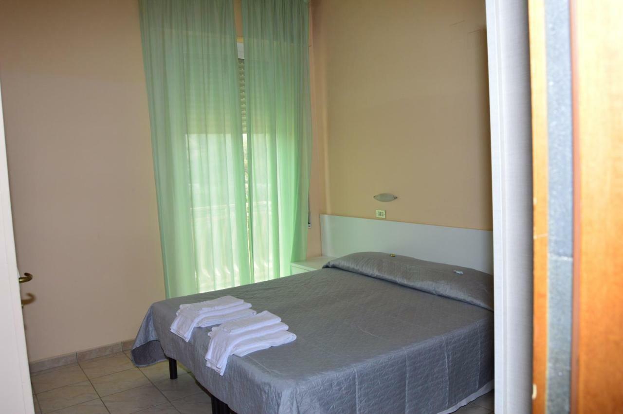 Hotel Perla Senigallia Extérieur photo